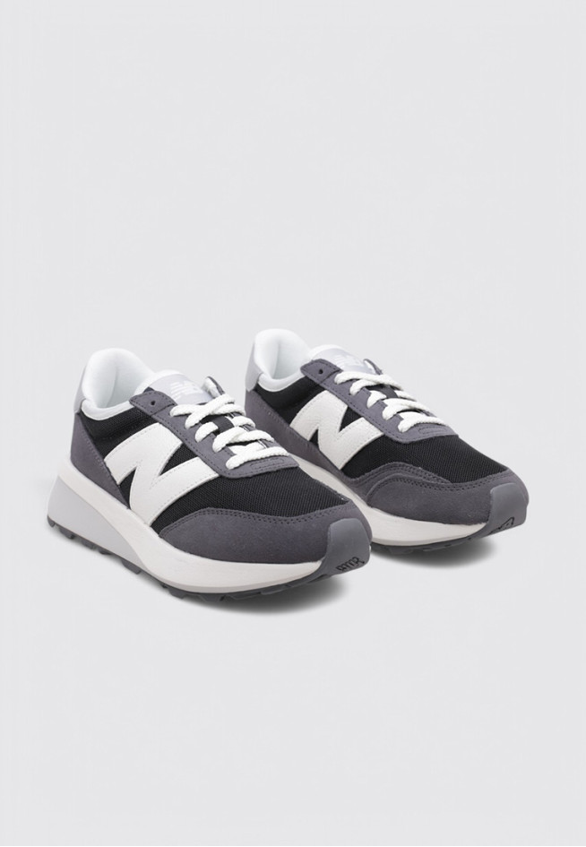 NEW BALANCE 370 Noir