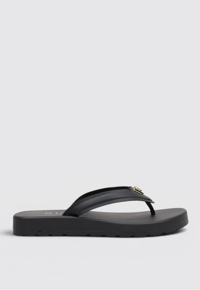 GUESS CANDRY / FLJCNY FAL24 Negro