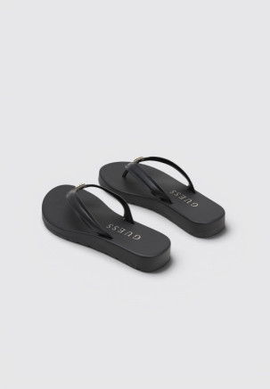 GUESS CANDRY / FLJCNY FAL24 Negro
