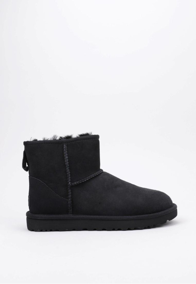 UGG CLASSIC MINI II Negro