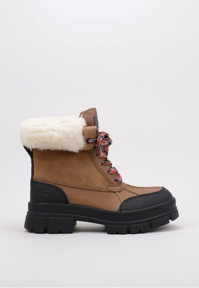 UGG Ashton Addie Cuero