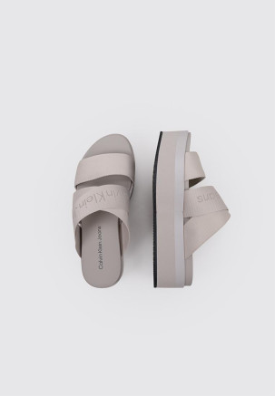 CALVIN KLEIN FLATFORM SANDAL WEBBING IN MR Blanco