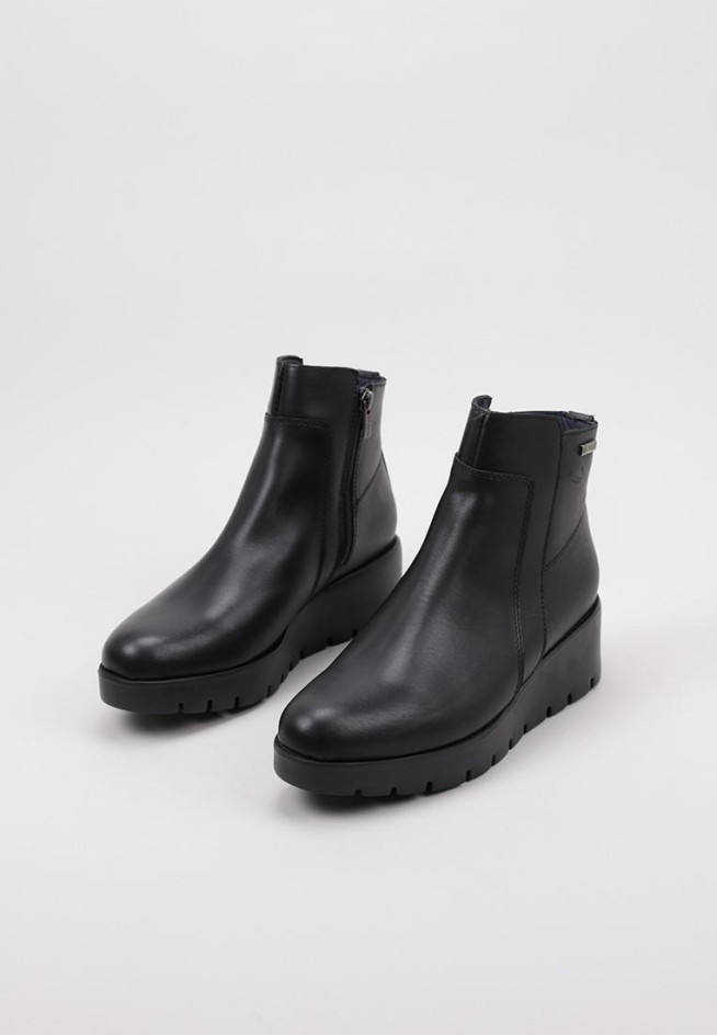 CALLAGHAN 33201  Negro