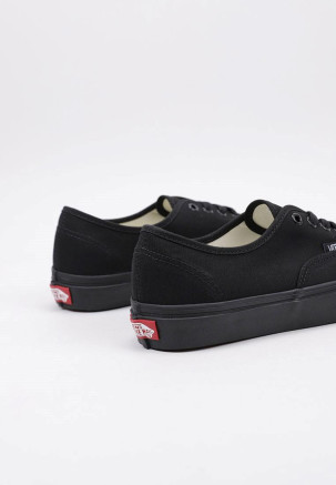 VANS UA Authentic Black/Black Negro
