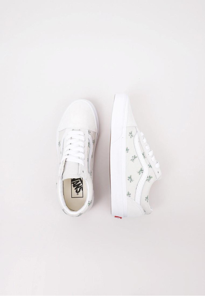 Comprar TÉNIS RASOS Old Skool FLORAL da marca VANS de MULHER na