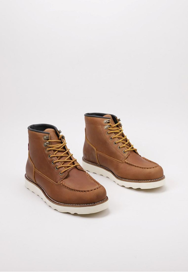 LEVIS DARROW MOCC Marrón