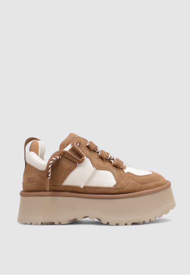 UGG Astromel Marrón