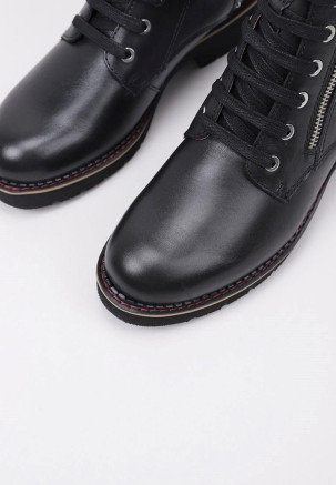 PIKOLINOS VICAR W0V-8610 Negro