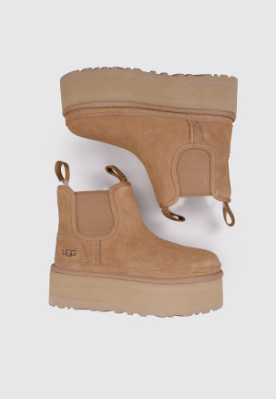 UGG Neumel Platform Chelsea Cuero