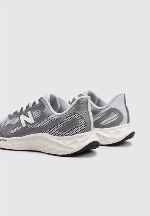 NEW BALANCE ARIS Gris
