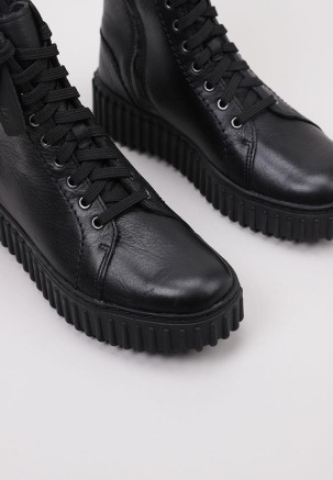 CLARKS Torhill Rise Negro