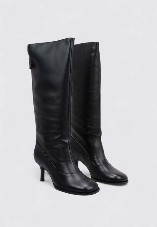 HUNE OPTIMIST  Negro