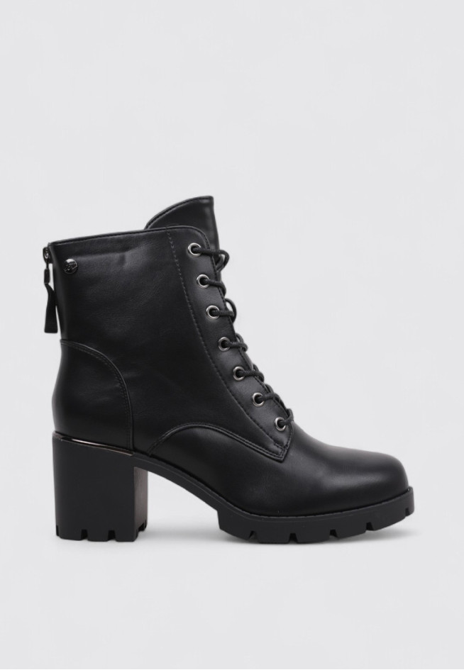 ISTERIA 24243 Negro
