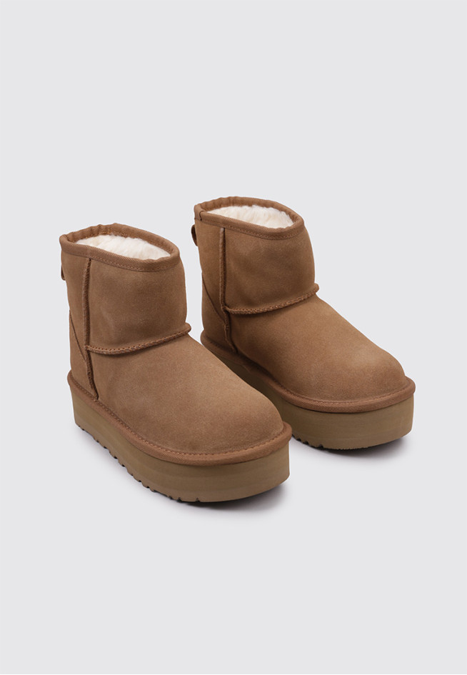 UGG CLASSIC MINI PLATFORM  Marrón