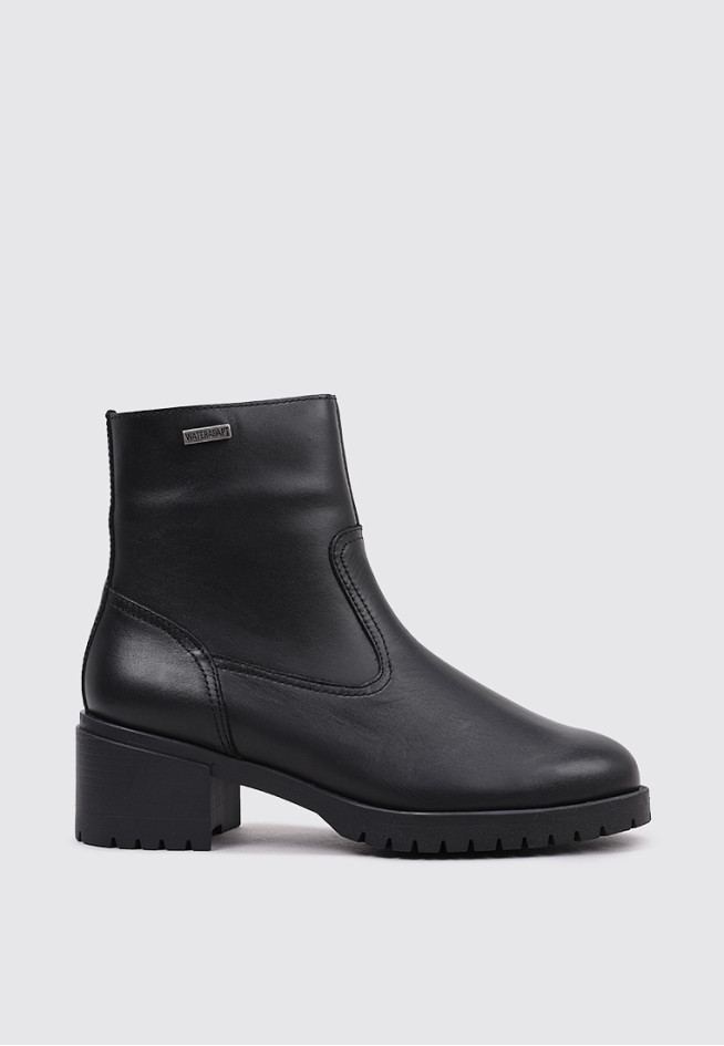 CALLAGHAN 33400  Negro