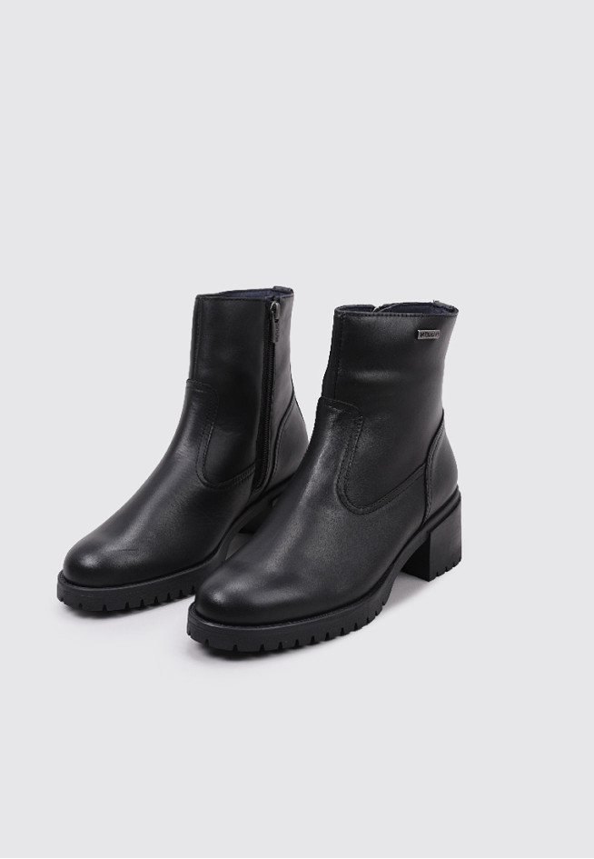 CALLAGHAN 33400  Negro