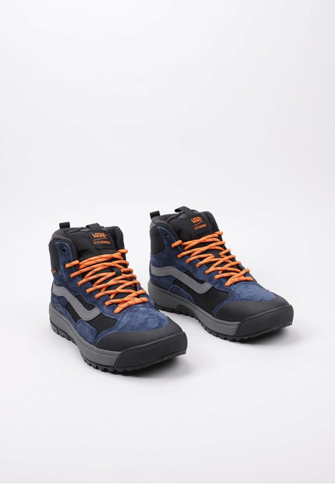 VANS UA ULTRARANGE EXO HI MTE-1 Gris