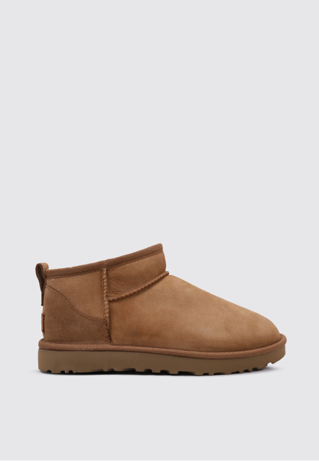 UGG CLASSIC ULTRA  MINI II Cuero