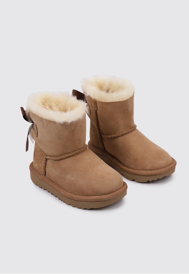 UGG MINI BAILEY BOW II Cuero